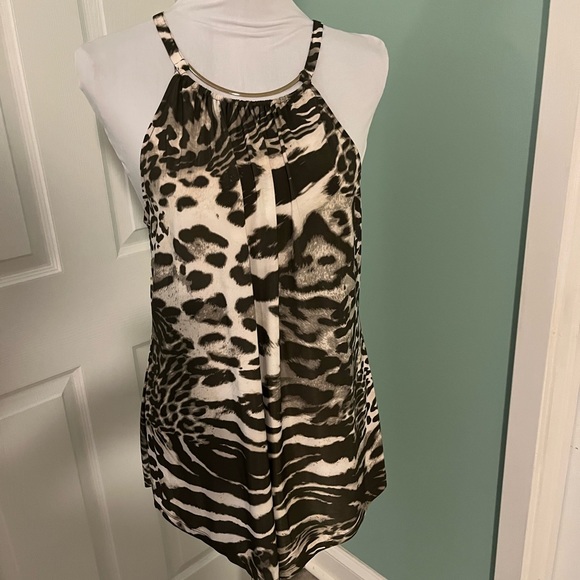 INC Summer Top - Picture 2 of 4